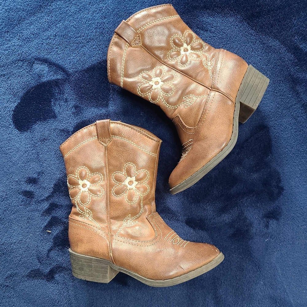 Little girls cowboy boots